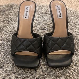 Steve Madden Signify Black Quilted Heel
